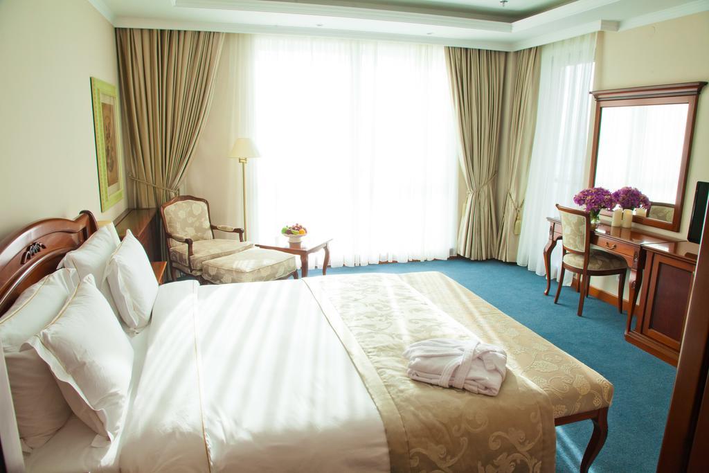 Caspian Riviera Grand Palace Hotel Aktau  Room photo