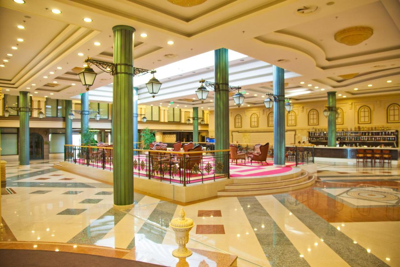 Caspian Riviera Grand Palace Hotel Aktau  Exterior photo